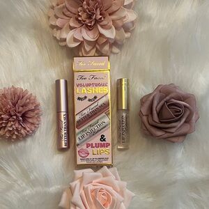 Too Faced Voluptuous Lashes & Plump Lips Mascara & Plumping Gloss  Set